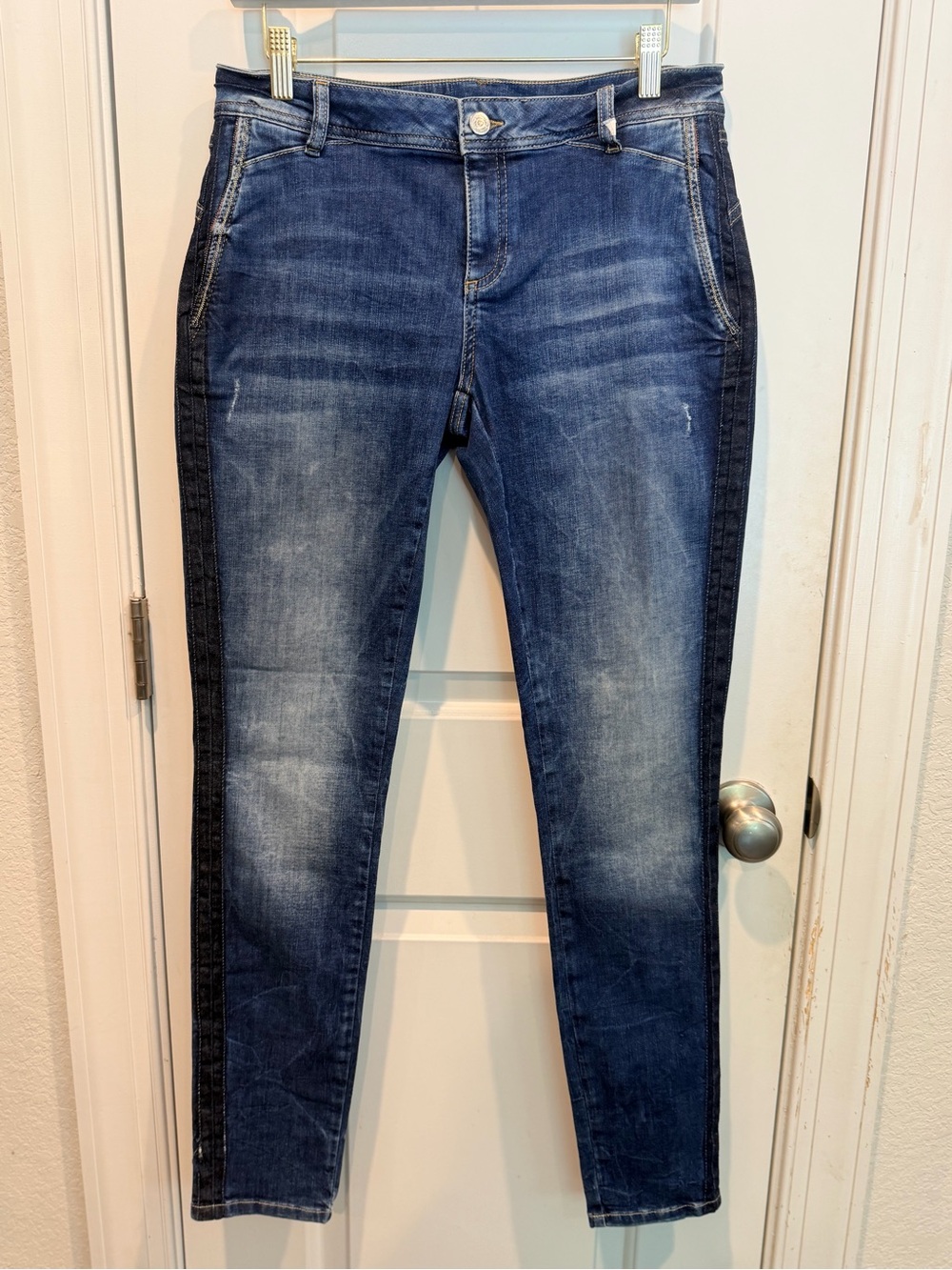 Street One Denim Navy Blue Skinny Jeans with decorative Pockets